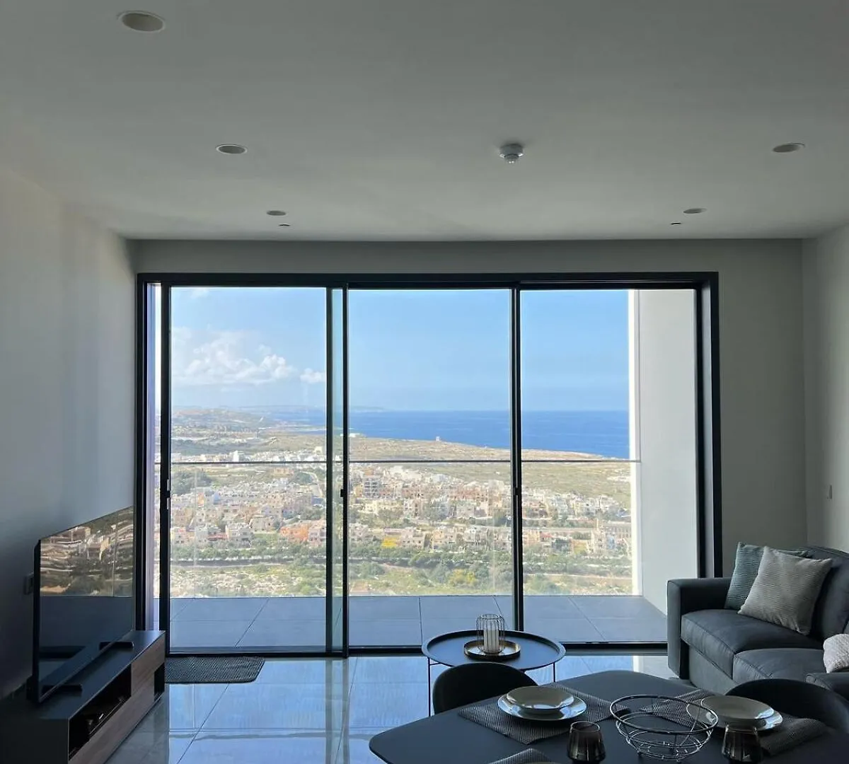 Apartment Five Stars Mercurytower 25Th Spa&Pool San Ġiljan